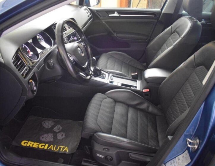 Volkswagen Golf Kombi 2,0 l 110 kw