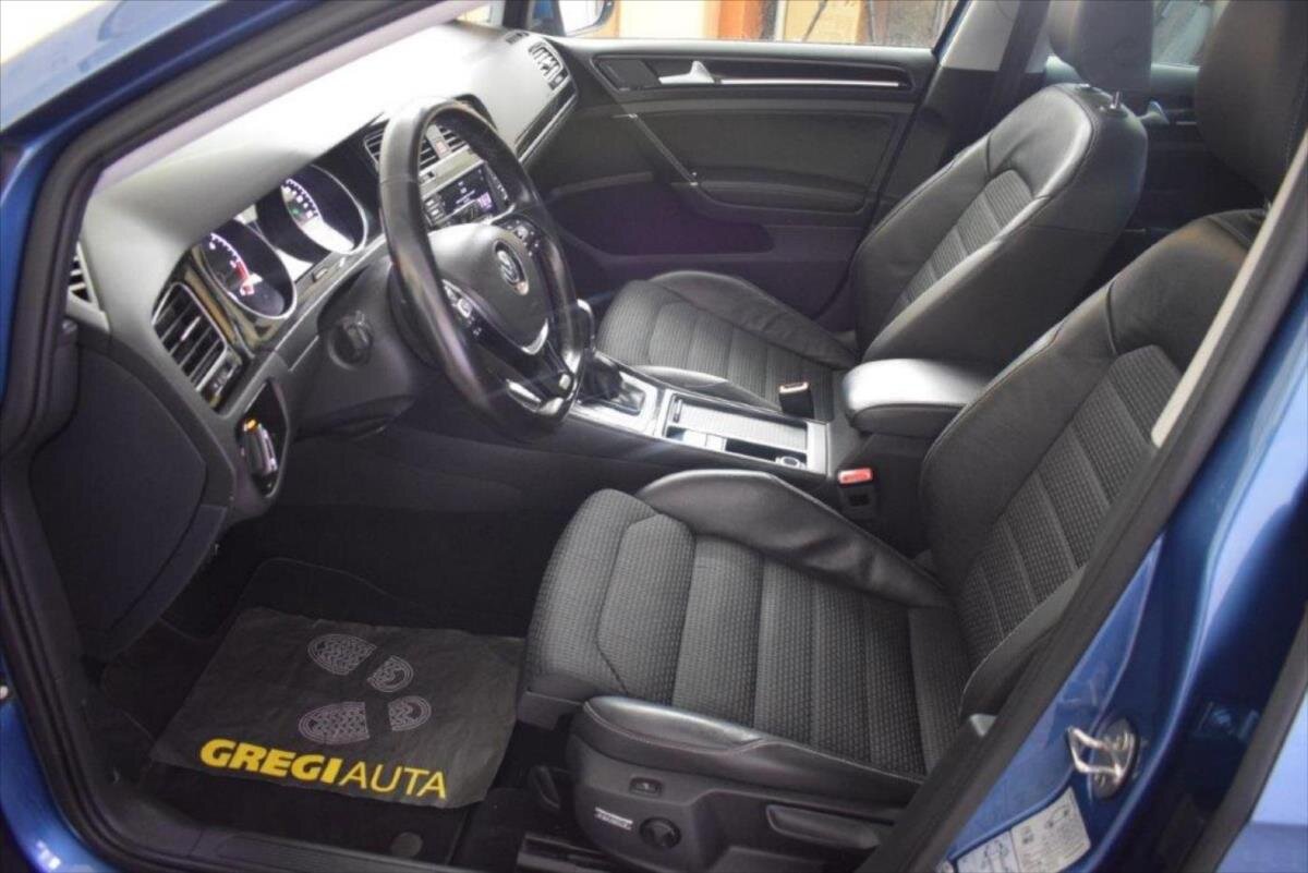 Volkswagen Golf Kombi 2,0 l 110 kw