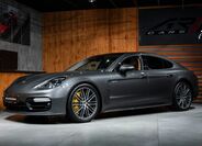 Porsche Panamera 1