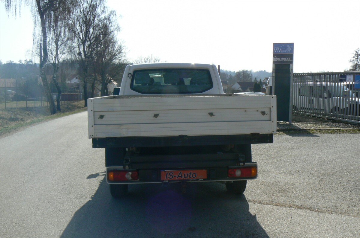 Volkswagen Transporter Sklápěč 2,0 l 103 kw