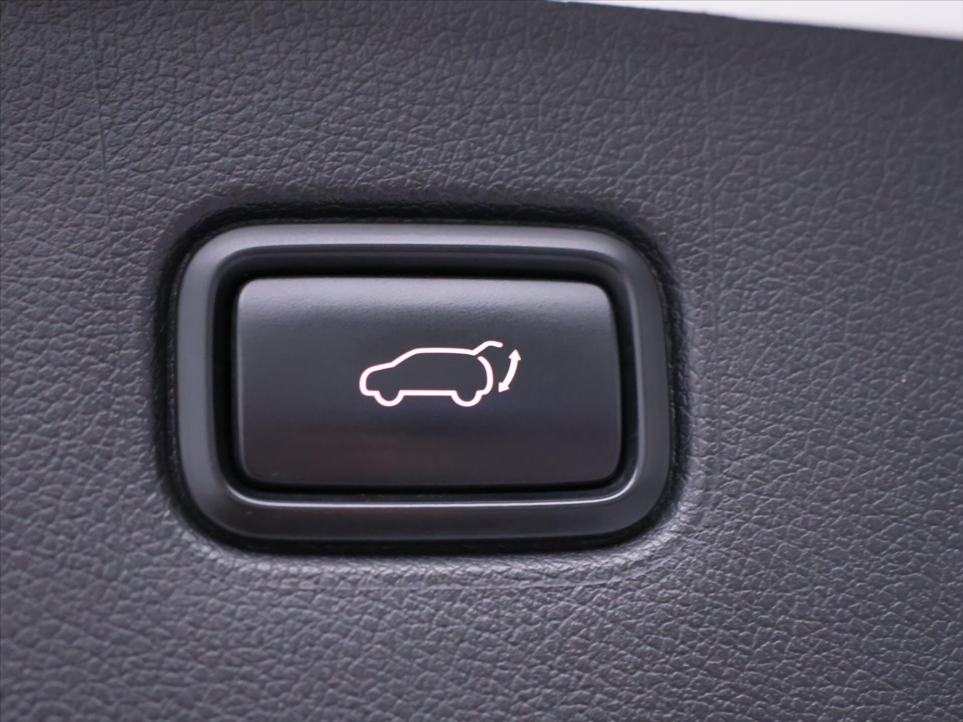 KIA Optima Kombi 2,0 l 175 kw