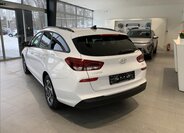 Hyundai i30 Kombi 1,5 l 70 kw