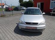 Opel Astra 2
