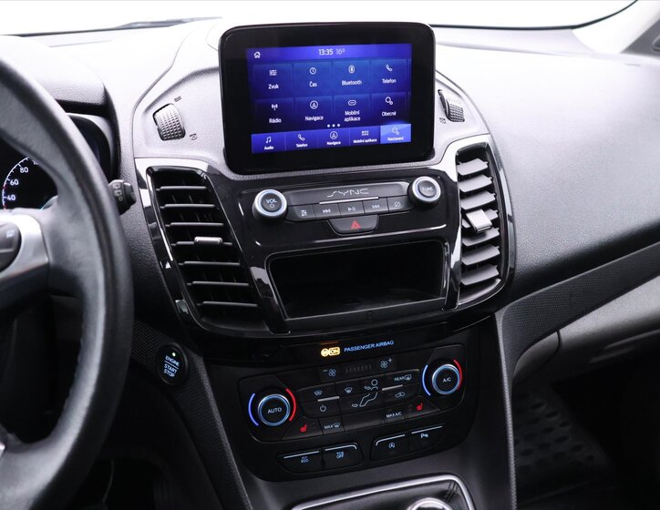 Ford Tourneo Connect MPV 1,5 l 88 kw