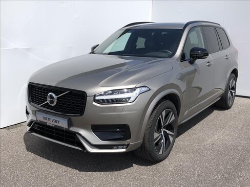 Volvo XC90 SUV / Terénní 2,0 l 173 kw