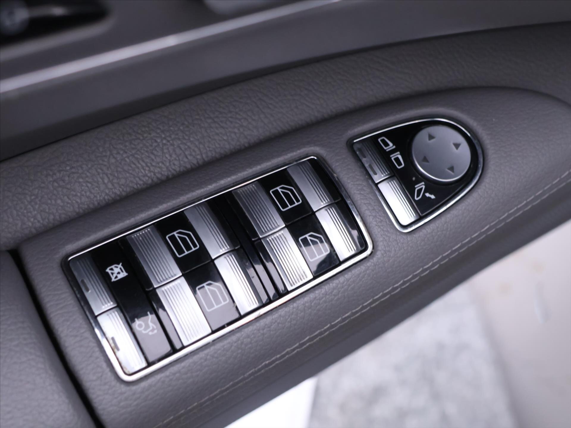 Mercedes-Benz Třídy S