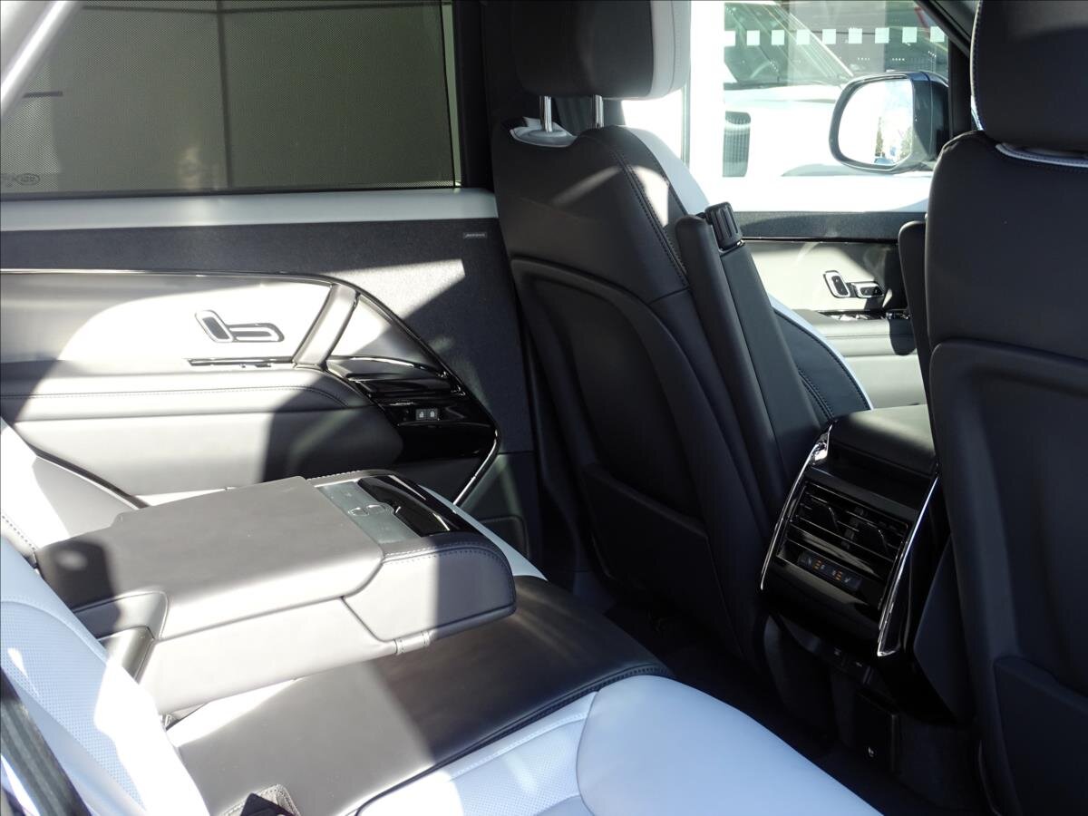 Land Rover Range Rover Sport SUV 3,0 l 221 kw