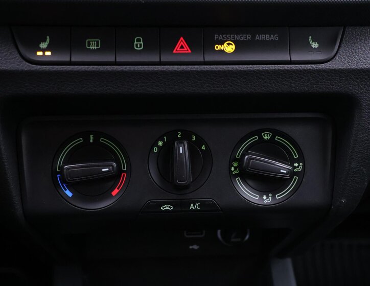 Škoda Fabia Hatchback 999,0 70 kw