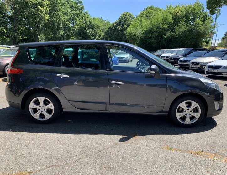 Renault Scénic Kombi 1,9 l 96 kw