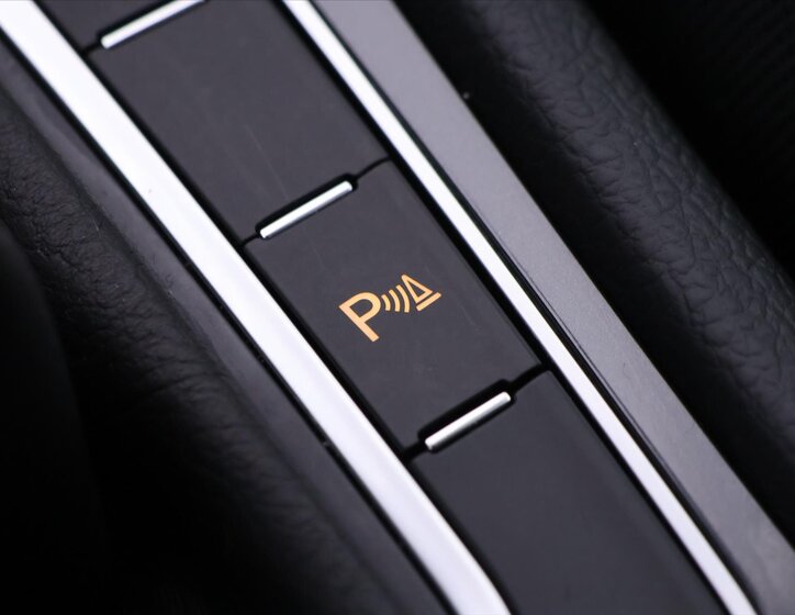 Volkswagen Golf Kombi 2,0 l 110 kw