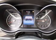 Mercedes-Benz Třídy V 14