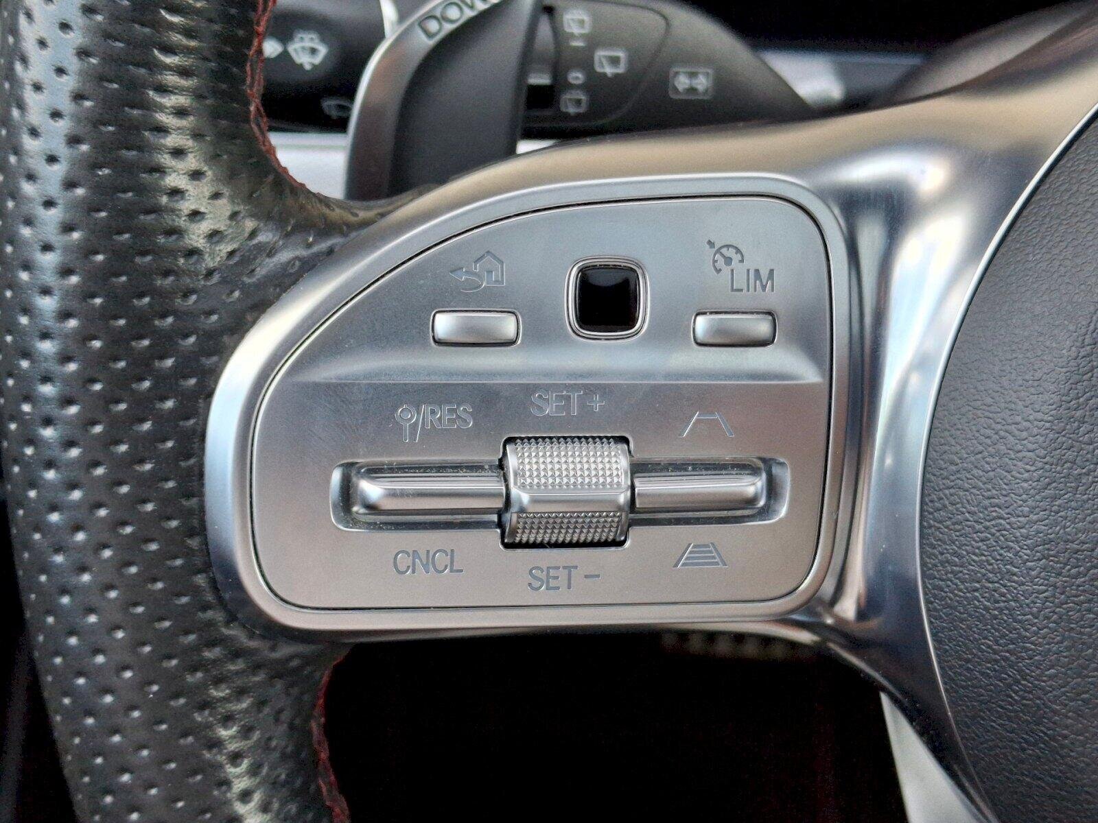 Mercedes-Benz Třídy E Kombi 3,0 l 320 kw