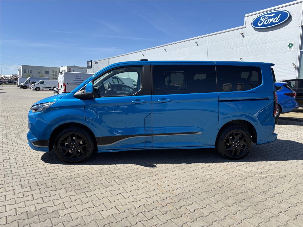 Ford Tourneo Custom Kombi 2,5 l 171 kw
