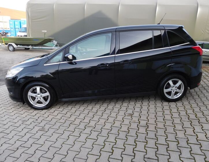 Ford Grand C-MAX 18