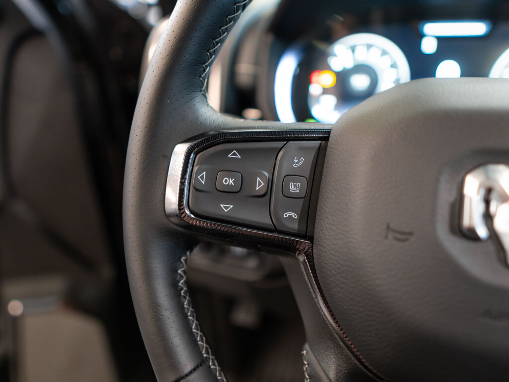 Dodge RAM Pick-up 6,4 l 306 kw