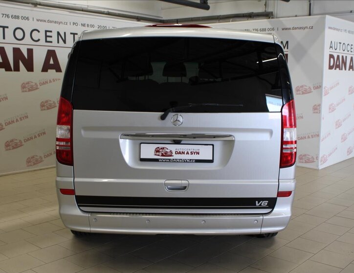 Mercedes-Benz Viano Kombi 3,0 l 165 kw