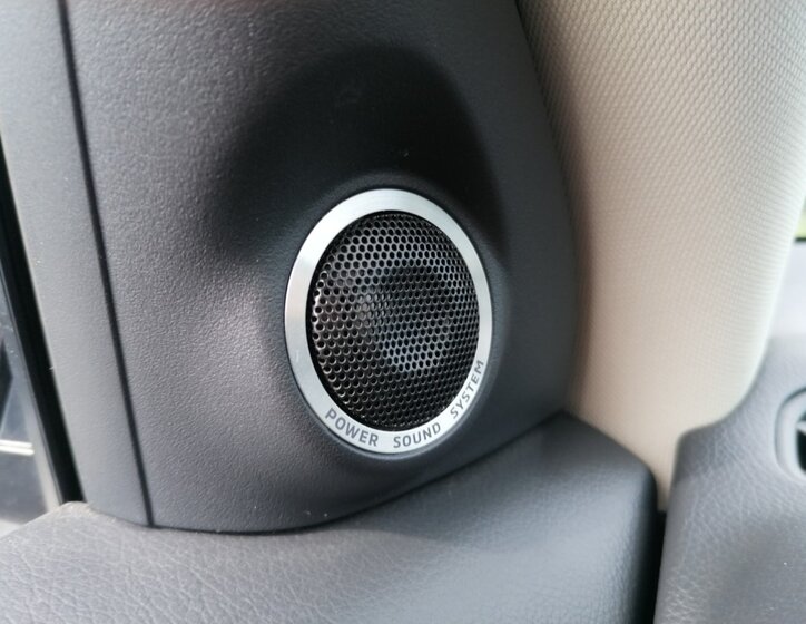 Mitsubishi Outlander 20