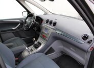 Ford Galaxy Kombi 1,8 l 92 kw