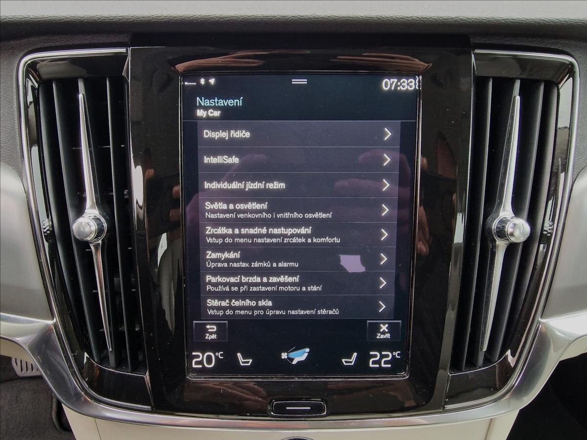 Volvo V90 Kombi 2,0 l 140 kw