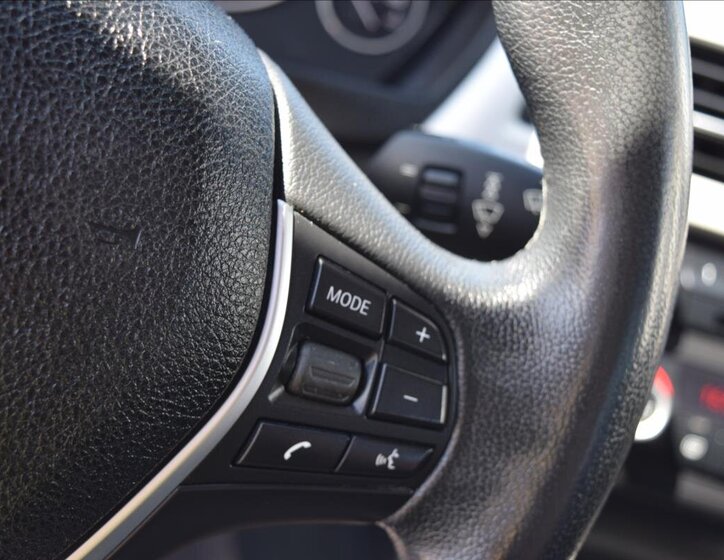 BMW Řada 3 Kombi 2,0 l 105 kw