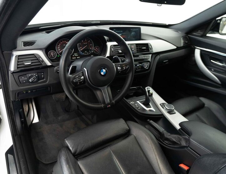 BMW Řada 3 Ostatní 3,0 l 190 kw