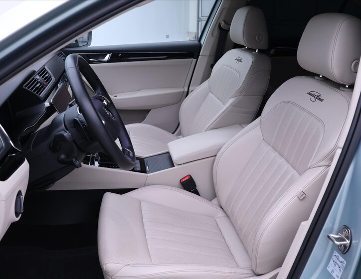 Škoda Superb Liftback 2,0 l 147 kw