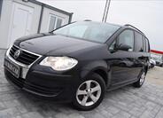 Volkswagen Touran 1