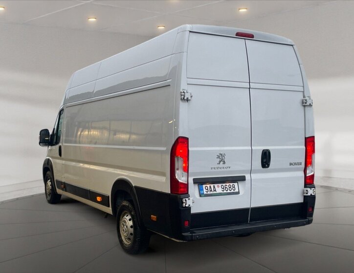 Peugeot Boxer Skříň 2,2 l 121 kw