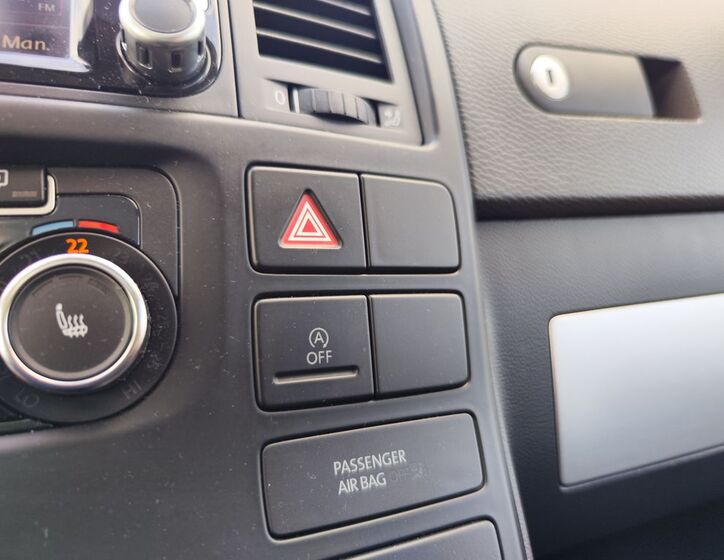 Volkswagen Multivan 24