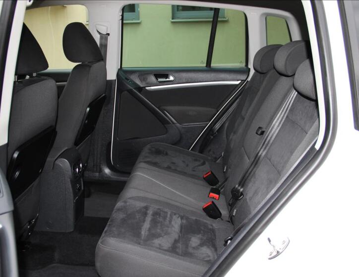 Volkswagen Tiguan 14