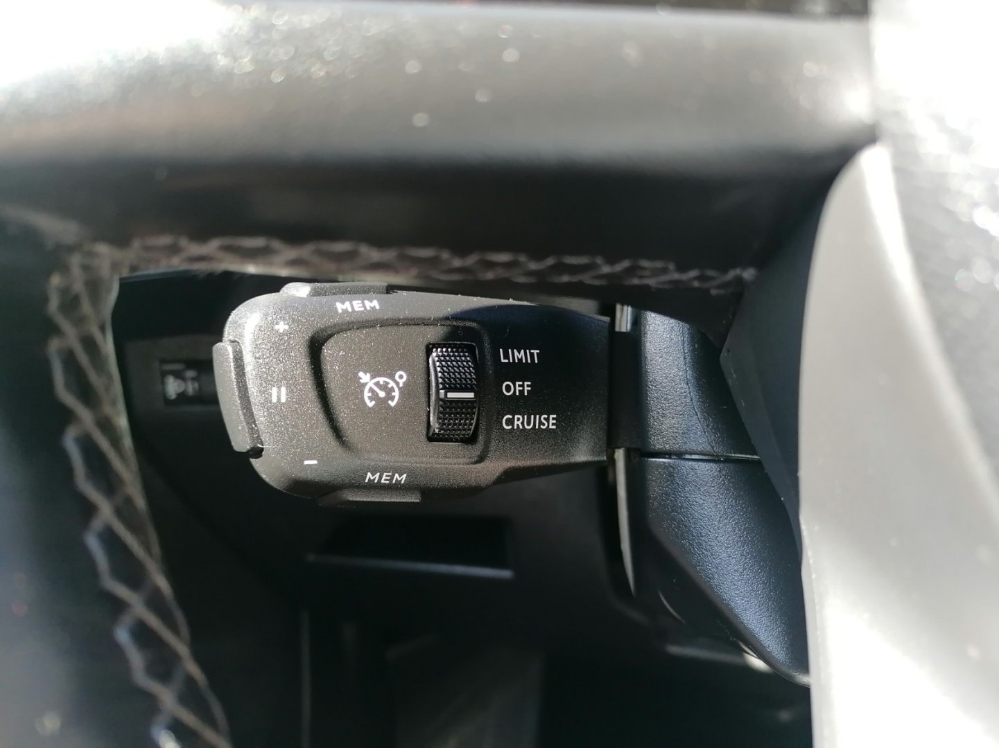 DS Automobiles DS7 Crossback