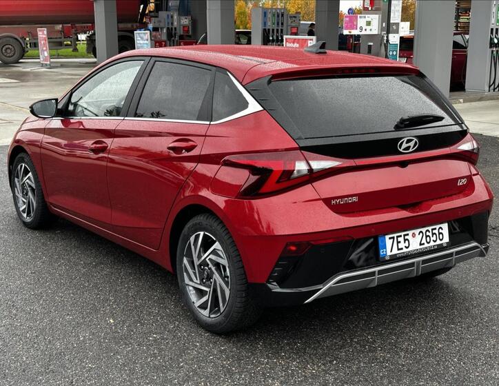 Hyundai i20 4