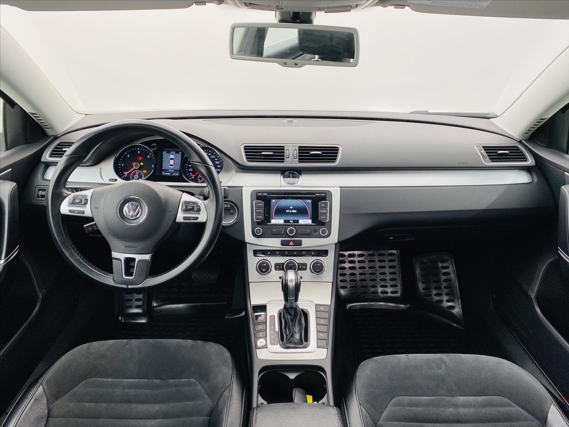 Volkswagen Passat Sedan / Limuzína 2,0 l 130 kw