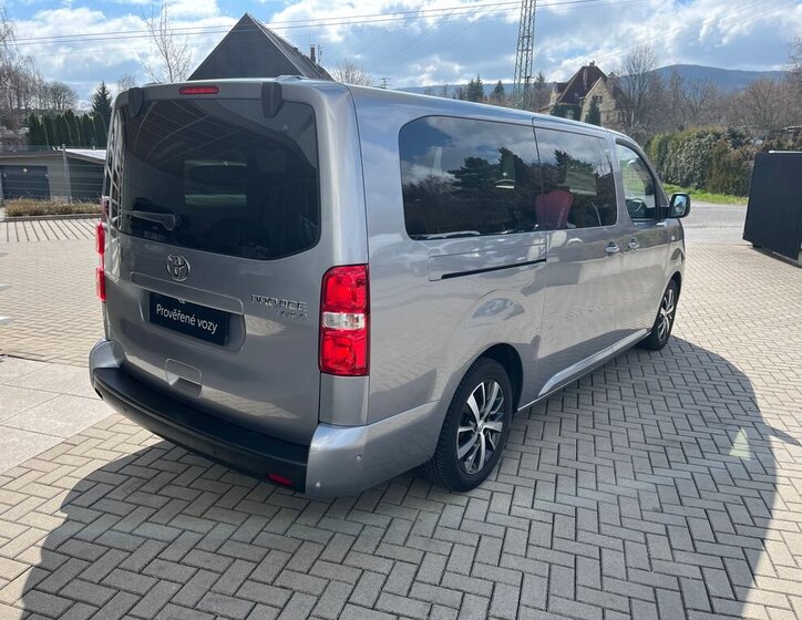 Toyota ProAce Verso VAN / Minibus 2,0 l 130 kw