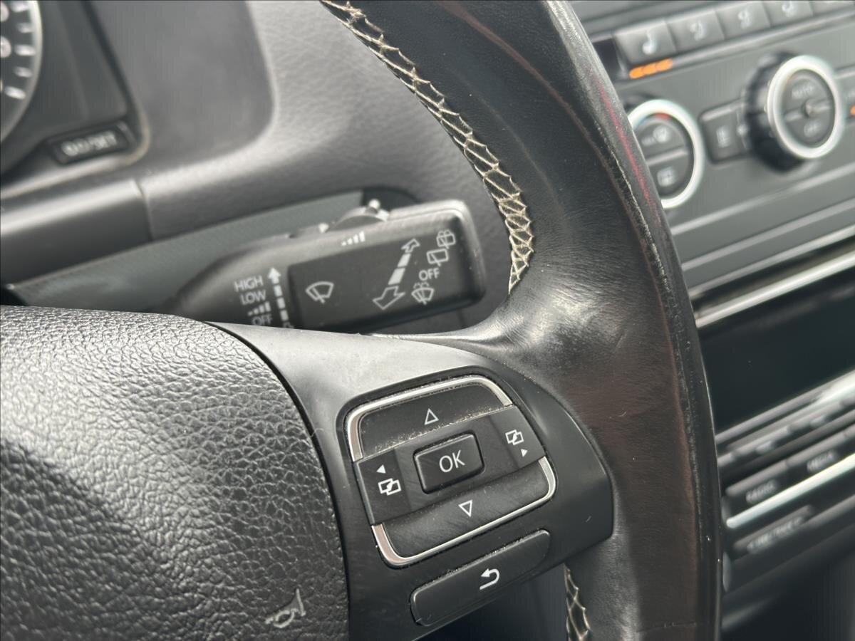 Volkswagen Touran MPV 2,0 l 103 kw