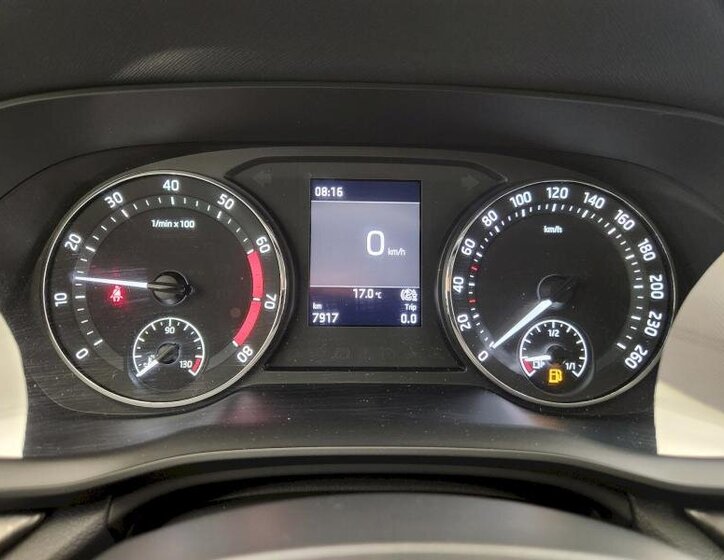 Škoda Octavia Sedan / Limuzína 1,5 l 110 kw