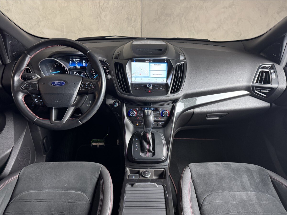 Ford Kuga SUV 2,0 l 178 kw