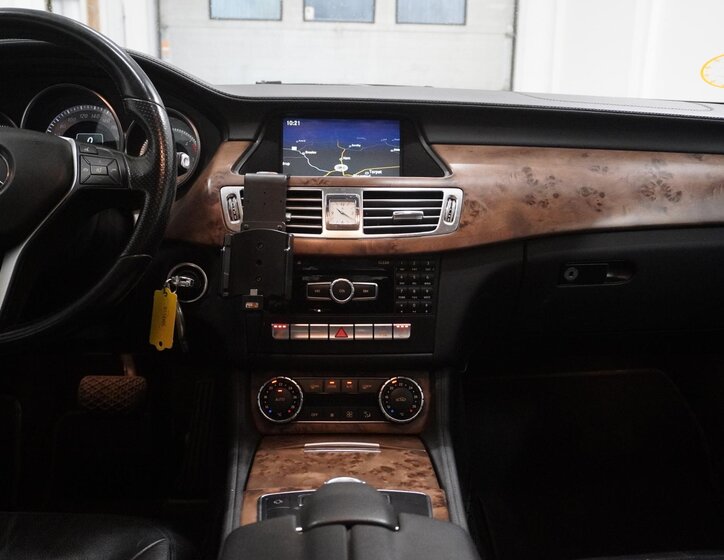 Mercedes-Benz CLS Sedan 3,0 l 195 kw