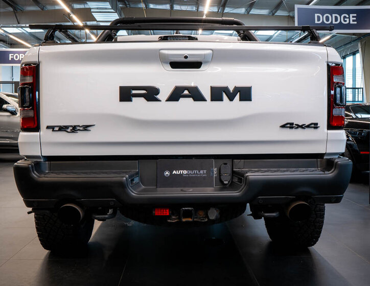 Dodge RAM Pick-up 6,2 l 524 kw