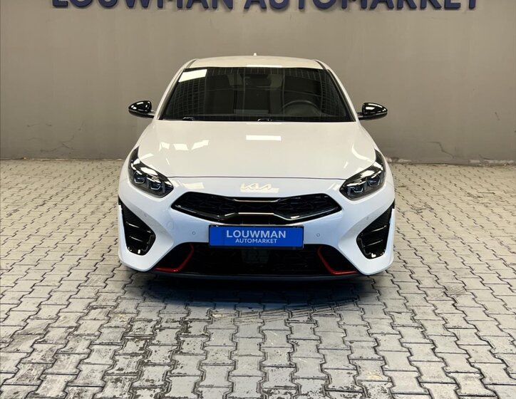 KIA ProCeed Hatchback 1,6 l 150 kw