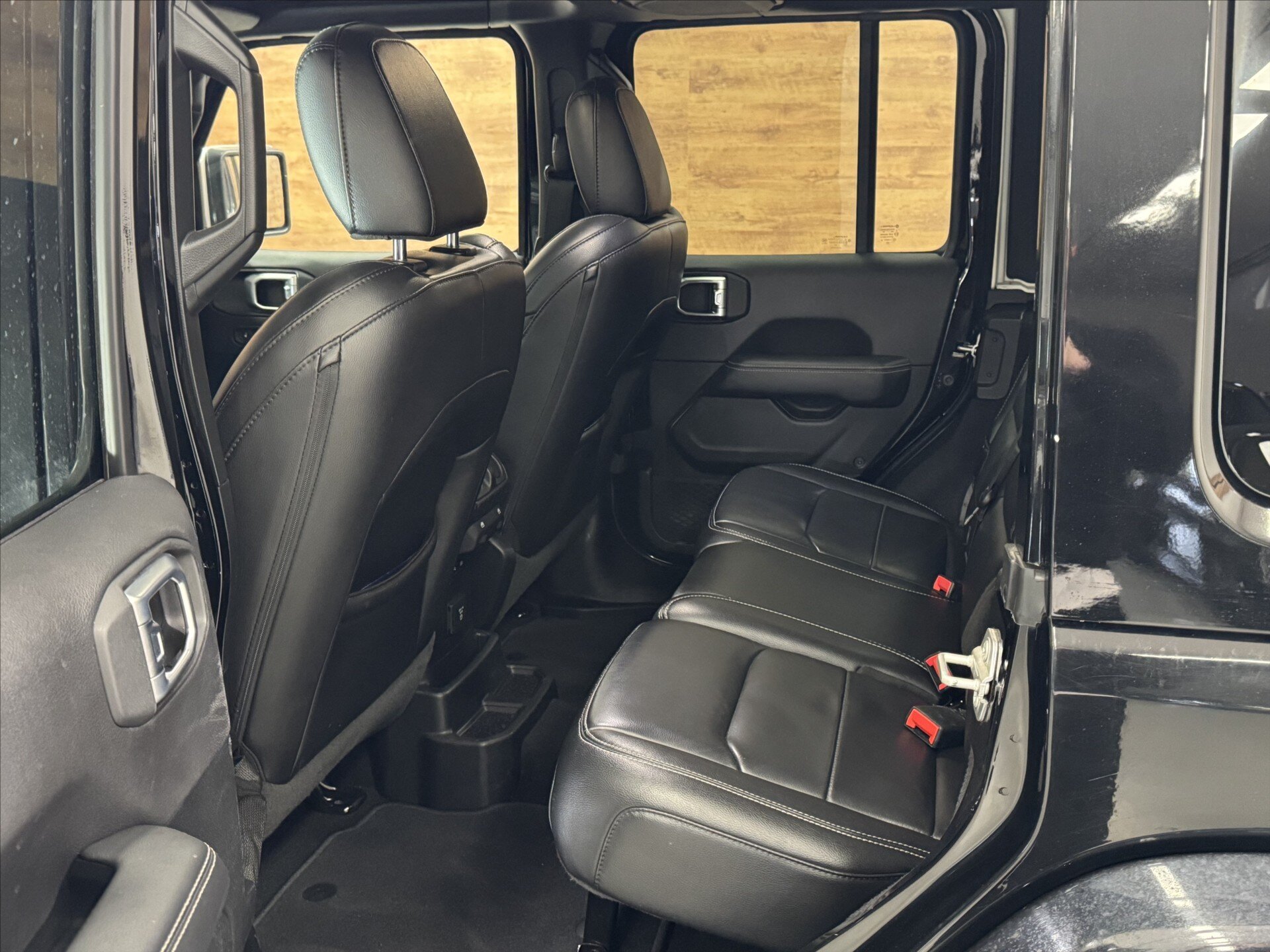 Jeep Wrangler SUV / Terénní 2,1 l 147 kw