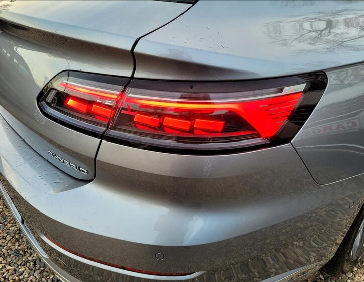 Volkswagen Arteon Kombi 1,4 l 115 kw