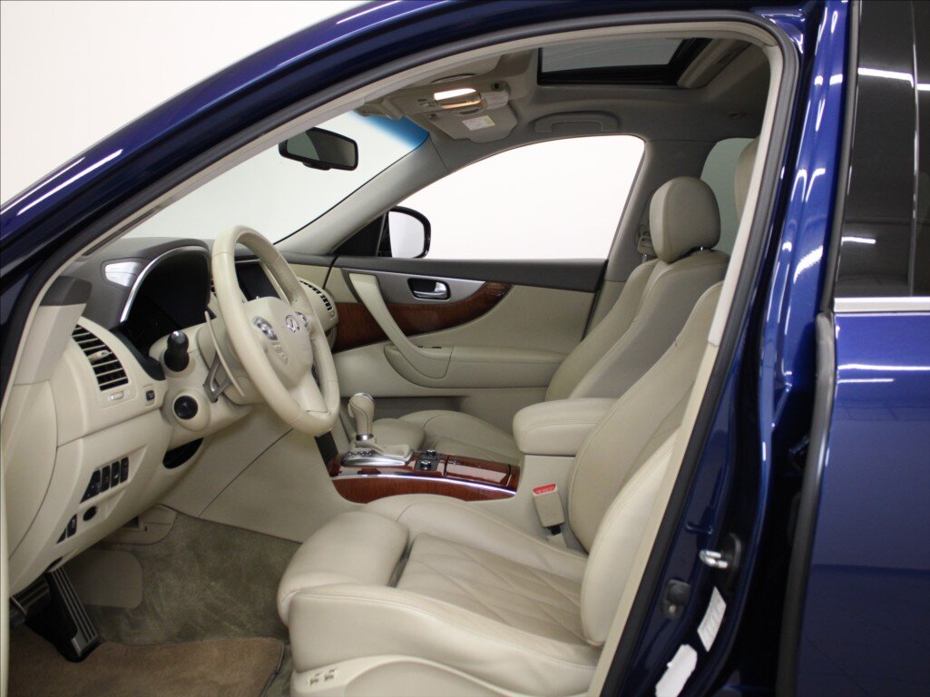 Infiniti QX70 SUV / Terénní 3,0 l 175 kw