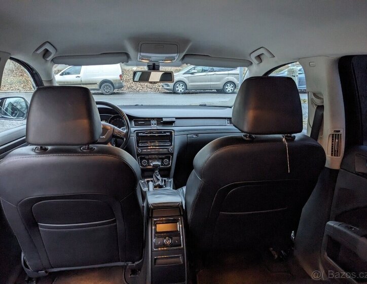 Škoda Superb Sedan 2,0 l 103 kw