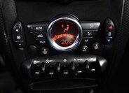 Mini Countryman SUV / Terénní 1,6 l 90 kw