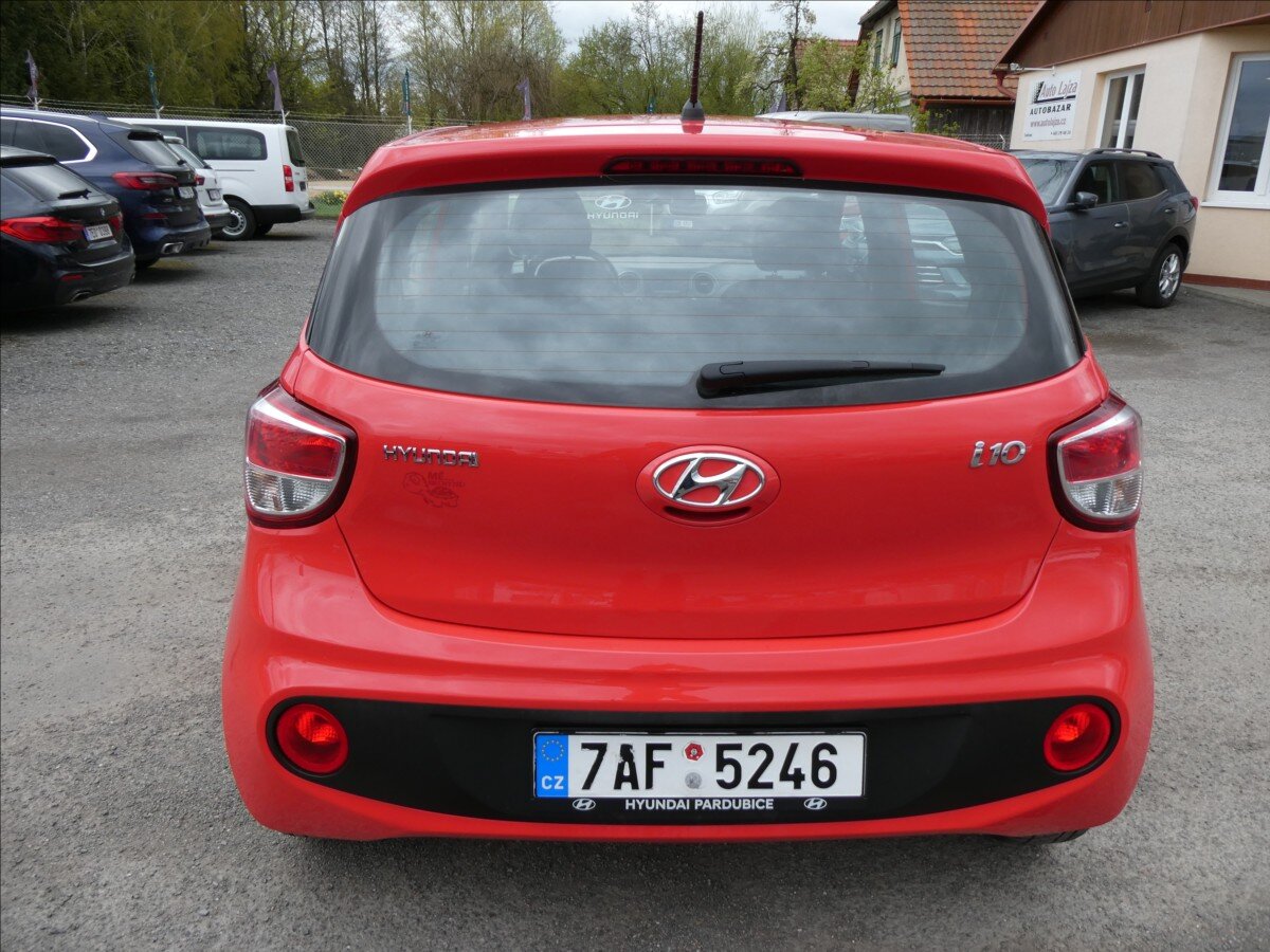 Hyundai i10 Hatchback 998,0 49 kw