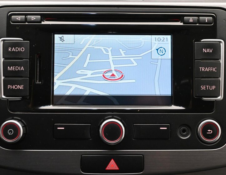 Volkswagen Passat Kombi 1,6 l 77 kw