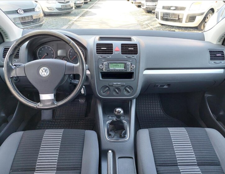 Volkswagen Golf Hatchback 1,4 l 59 kw