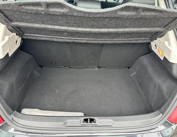 Peugeot 207 Hatchback 1,4 l 54 kw