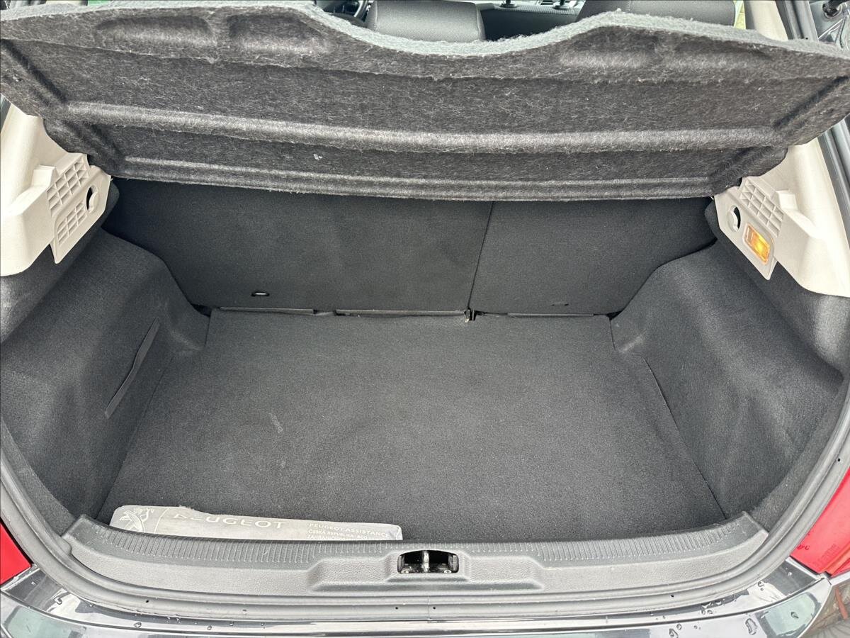 Peugeot 207 Hatchback 1,4 l 54 kw